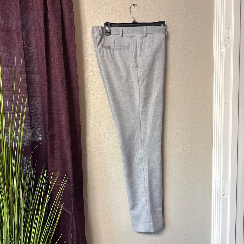 B4/4 Top man Men’s Light Gray Dress Pants Size 36R/31